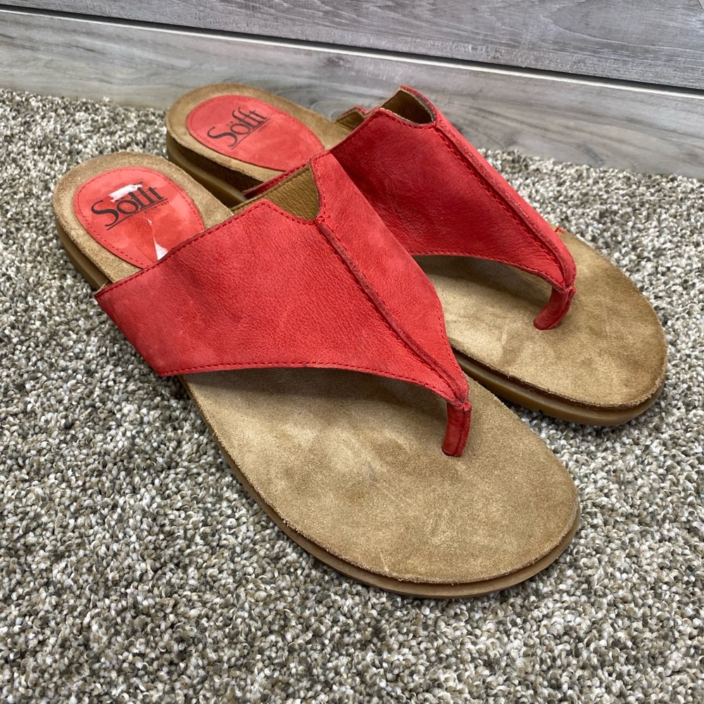 Sofft Red suede flip flop style Women's Sandals